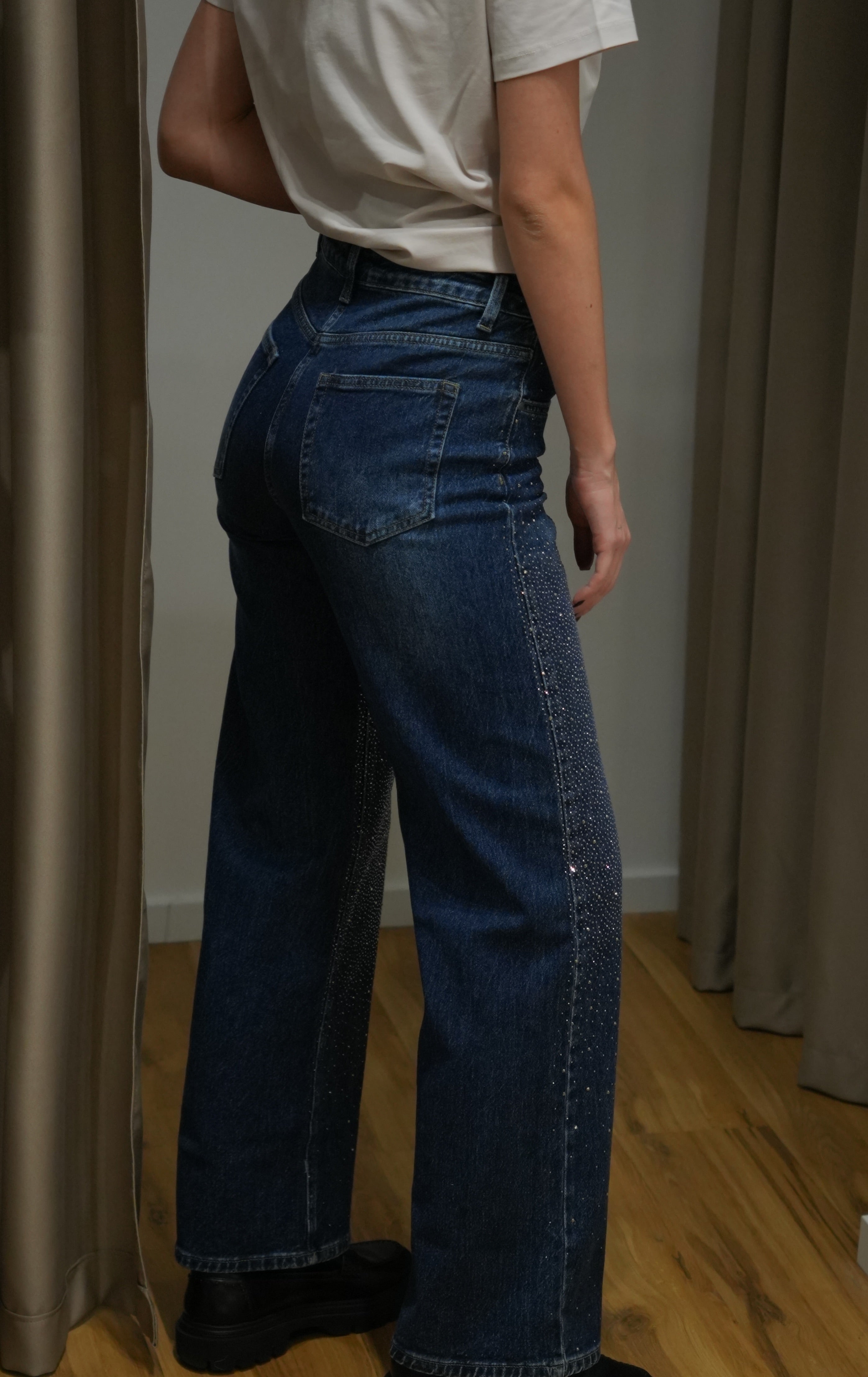 Blizgūs džinsai✨