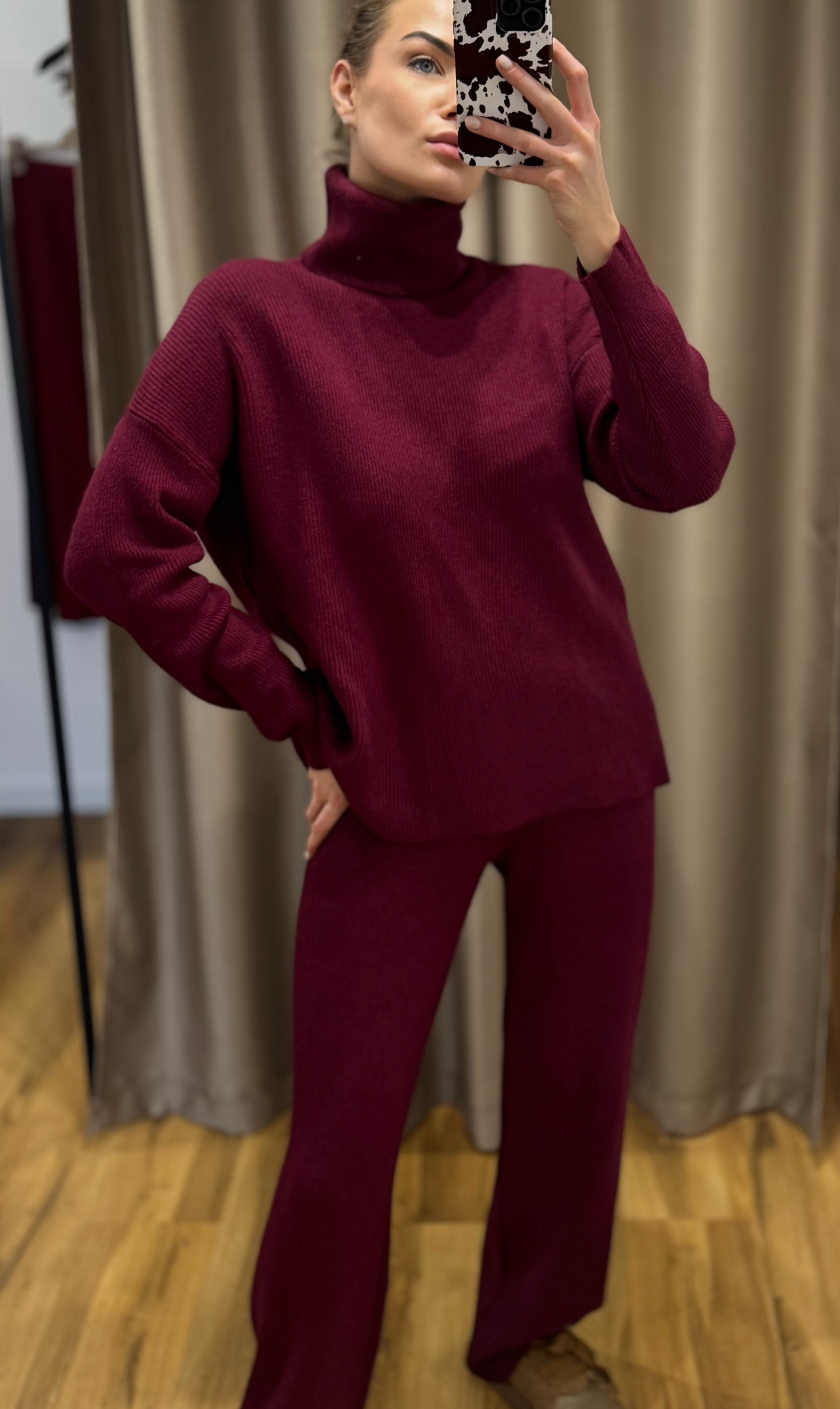 Kostiumėlis Su Kašmyru✨