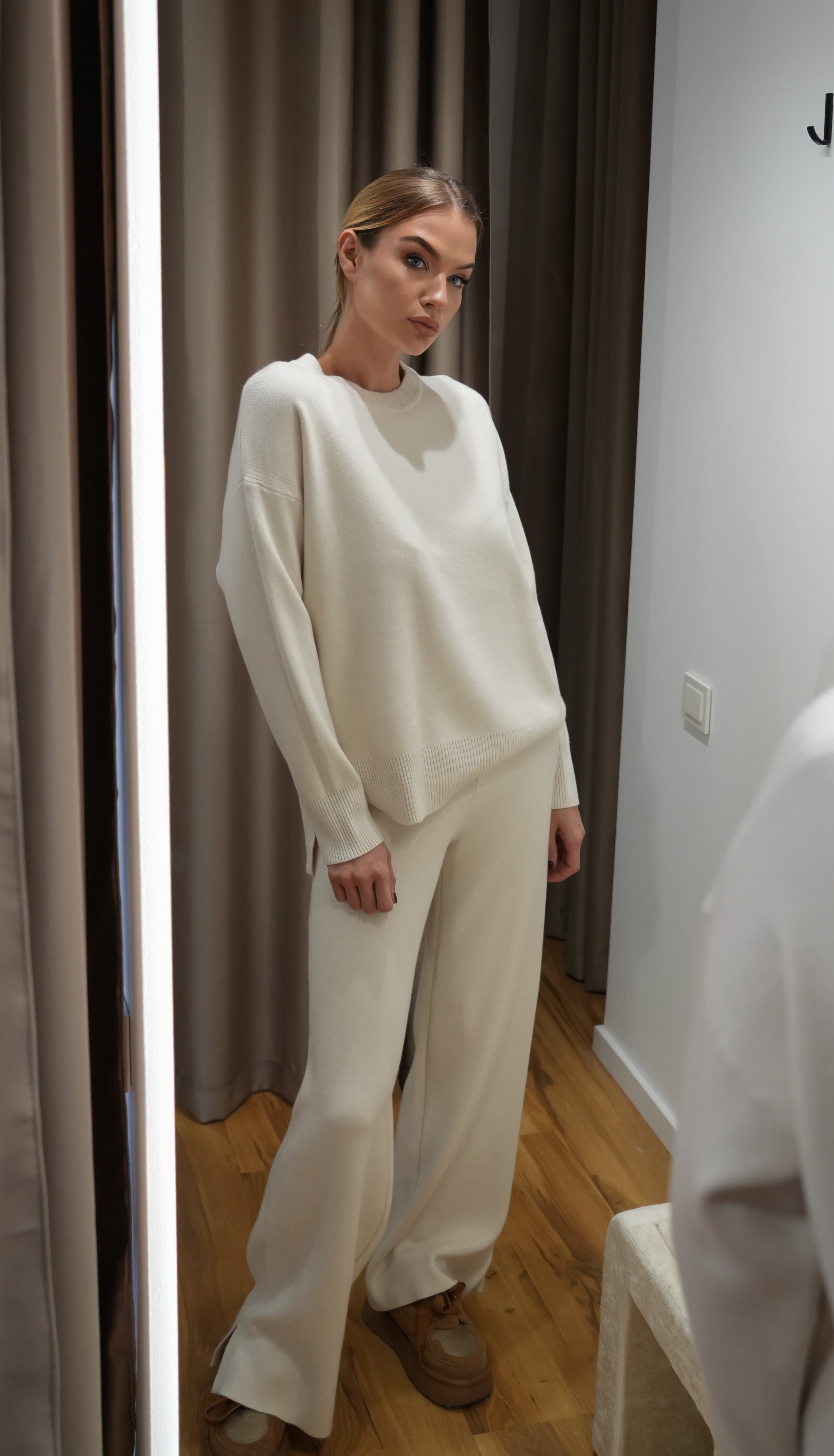 Kostiumėlis su vilna ODORE