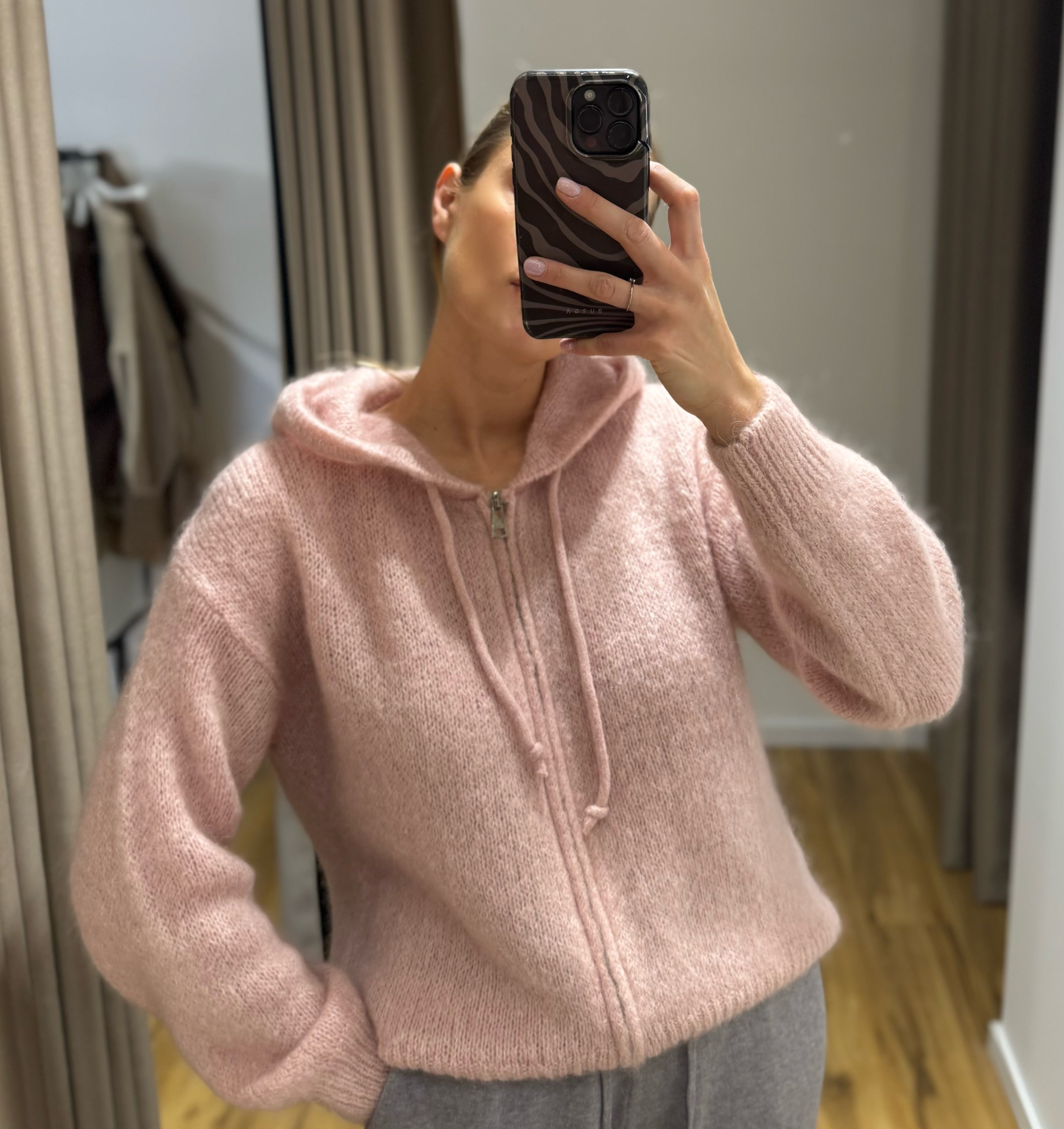 Mohair megztukas HOODIE