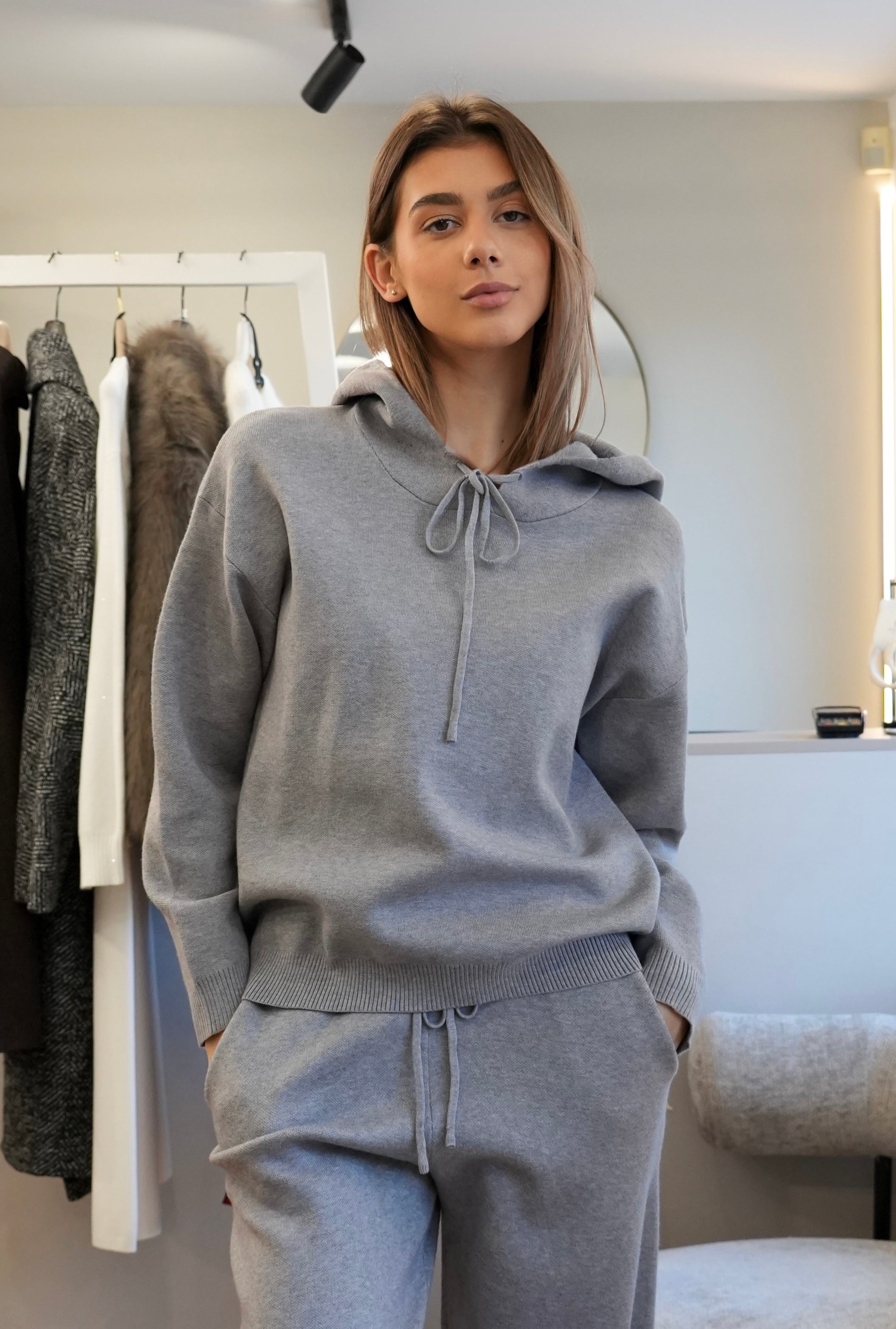 Laisvalaikio kostiumėlis Hoddie